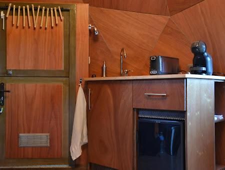 Igloowood Hotel Рокебилиер Екстериор снимка